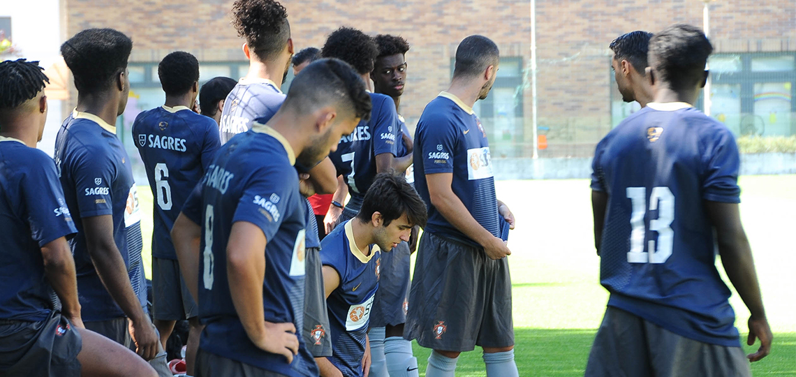 Jogadores do Estgio receberam visita presidencial