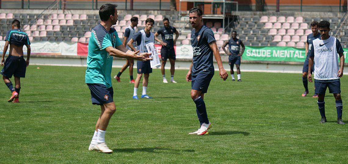 Sindicato realiza primeiro jogo de exibição